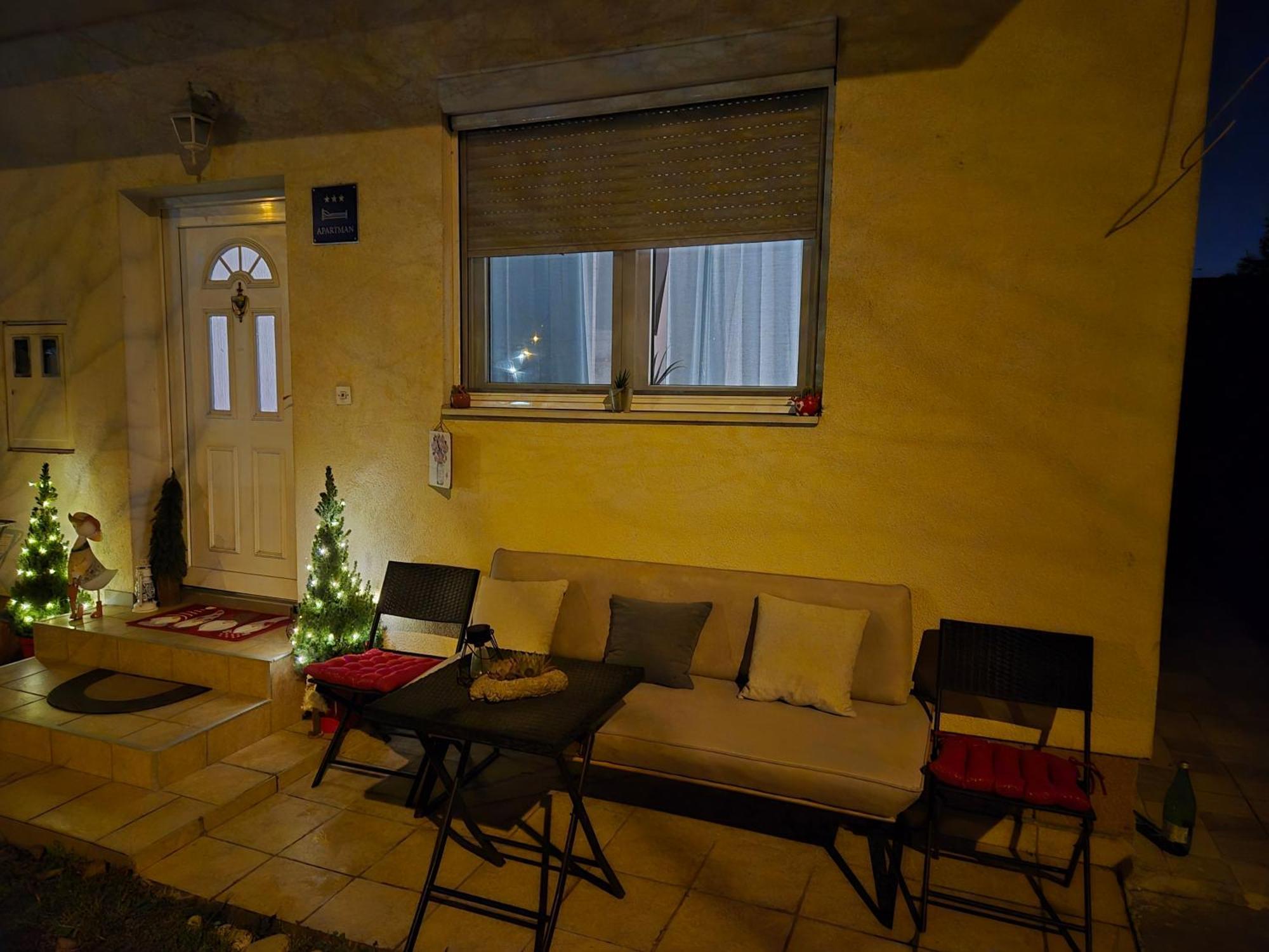 Apartman Na Jezeru Zagreb Room photo